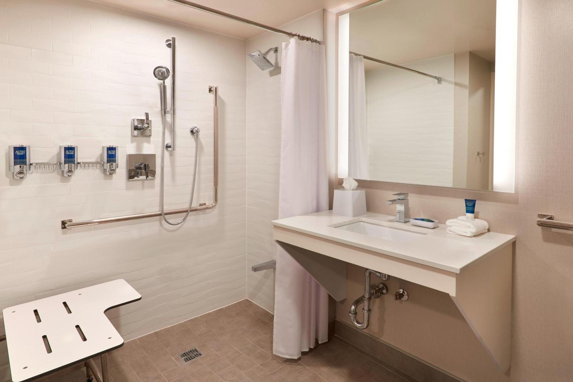 Four Points By Sheraton Hamilton - Stoney Creek Bagian luar foto