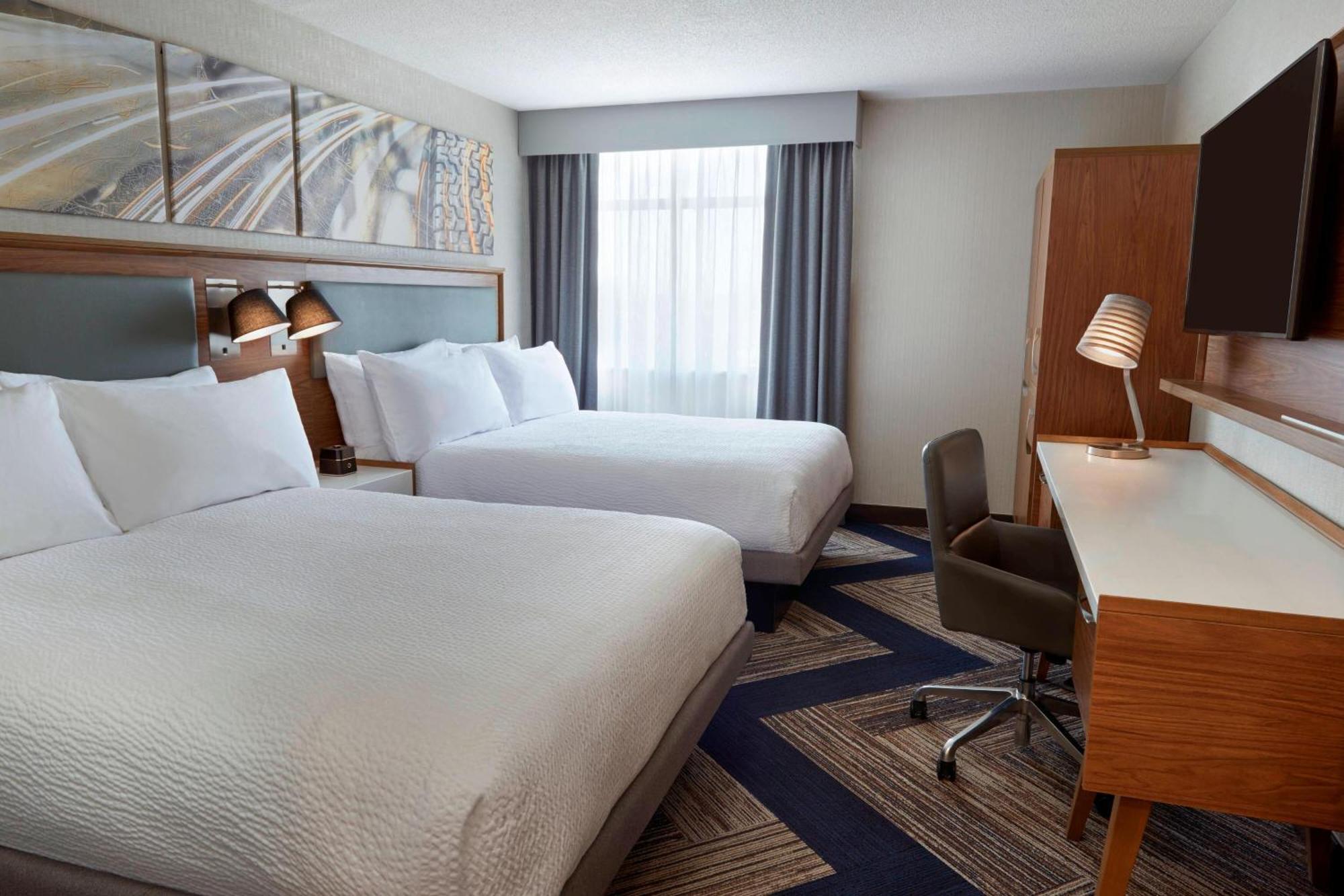 Four Points By Sheraton Hamilton - Stoney Creek Bagian luar foto