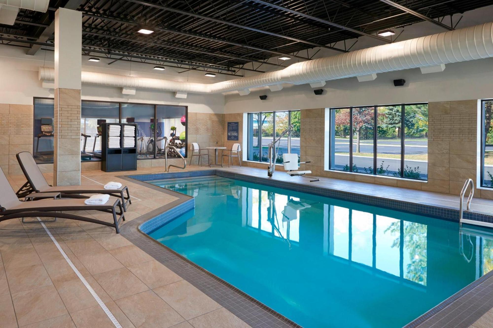 Four Points By Sheraton Hamilton - Stoney Creek Bagian luar foto